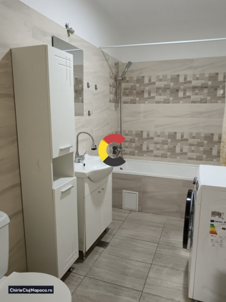 APARTAMENT FRUMOS IN FLORESTI -  ZONA PROFI, STRADA PORII