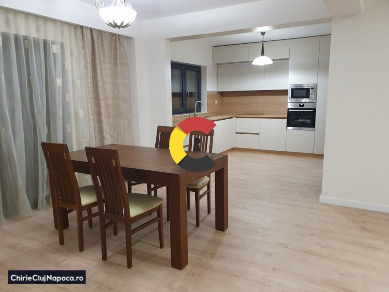 Duplex nou, Dambu Rotund, 15 min. cu masina de Centru, garaj dublu