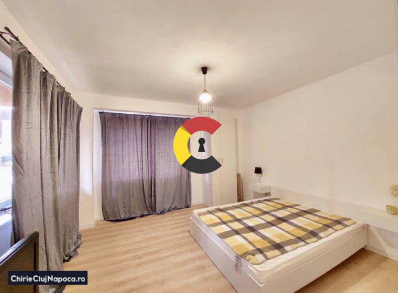 Apartament spatios cu o camera, cu parcare, Manastur