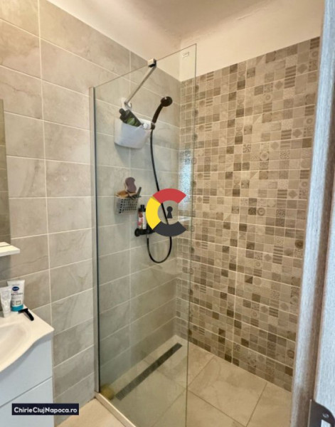 Apartament frumos cu 2 camere 60 mp + gradina, str Maramuresului