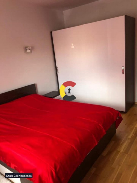 Ap cu 2 camere decomandate + living | cart Mărăști | zona cu magazine