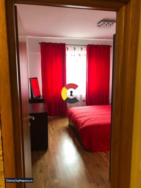 Ap cu 2 camere decomandate + living | cart Mărăști | zona cu magazine