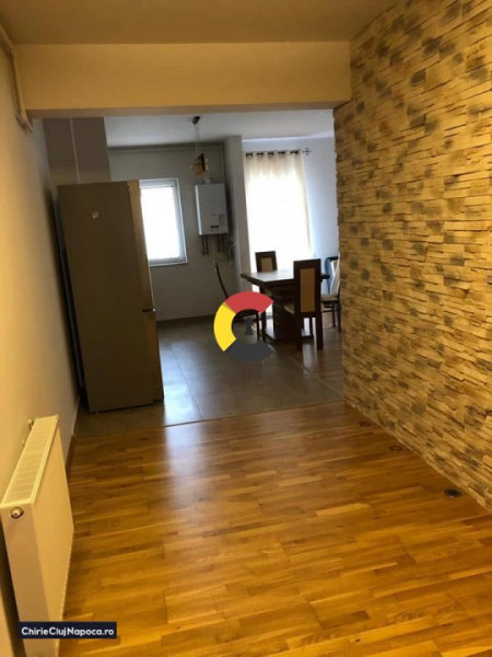 Ap cu 2 camere decomandate + living | cart Mărăști | zona cu magazine