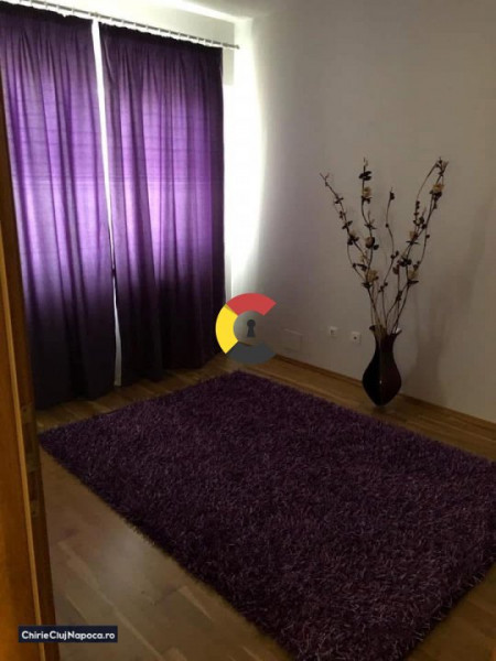 Ap cu 2 camere decomandate + living | cart Mărăști | zona cu magazine