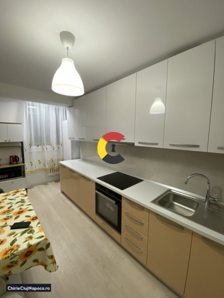 Ap cu 2 camere decomandate + balcon | totul nou | prima închiriere 