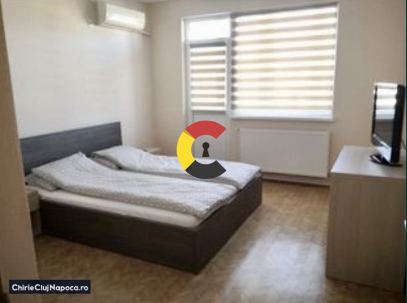 Apartament fain cu 2 dormitoare dec., Centru, zona Piata Mihai Viteazul, balcon