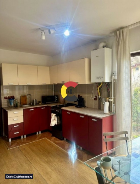 Casa frumoasa cu 2 camere si gradina, Gruia, zona Tetarom
