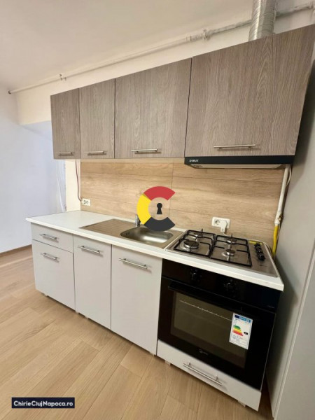 Casa faina cu 2 camere, Marasti, zona Clujana, parcare si gradina