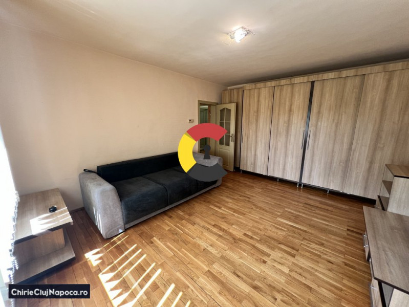Ap.3 camere decomandate pe Bdl.Dorobantilor | loc de parcare privat|