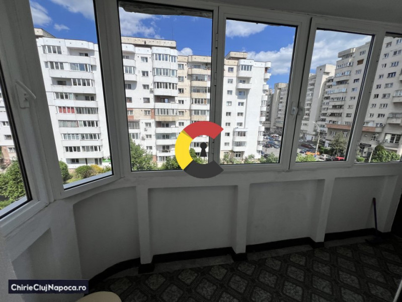 Ap.3 camere decomandate pe Bdl.Dorobantilor | loc de parcare privat|
