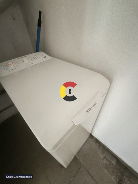 Garsoniera micuta studenteasca situata in Centrul Clujului