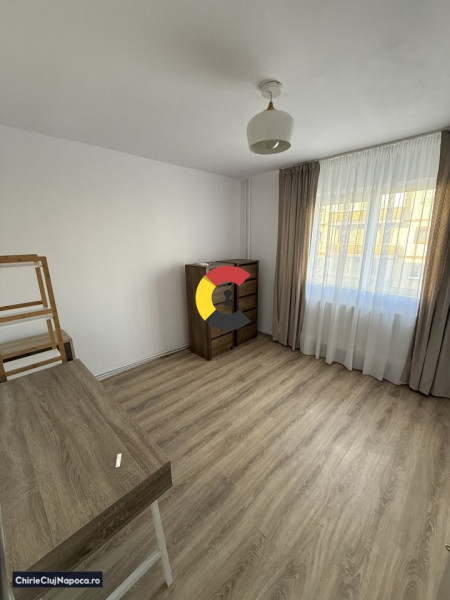 Ap cu 3 camere + parcare | balcon | zona Kaufland Mărăști 