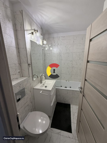 Ap cu 3 camere + parcare | balcon | zona Kaufland Mărăști 