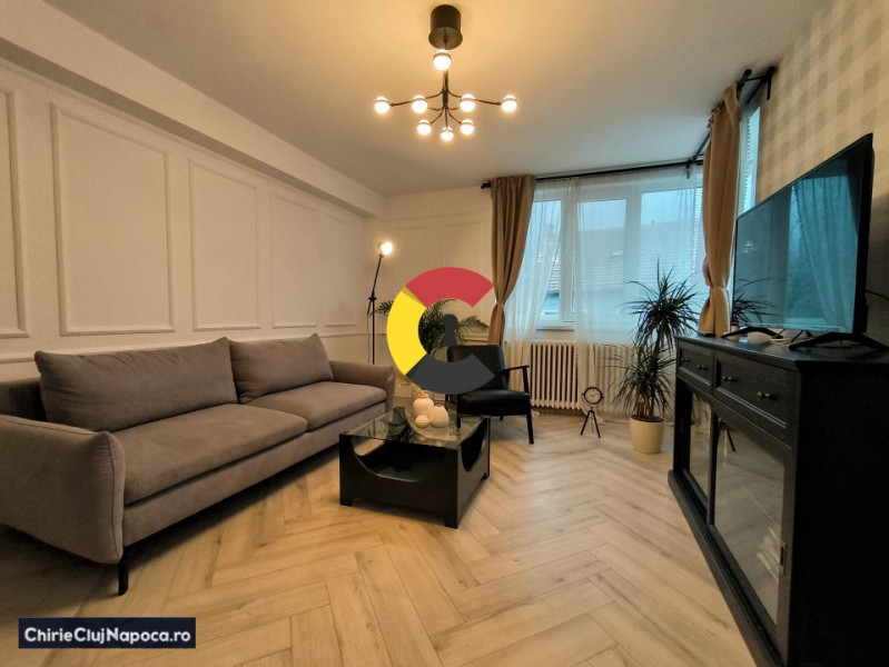 Apartament elegant cu 2 camere + balcon, vizavi de Parcul Central