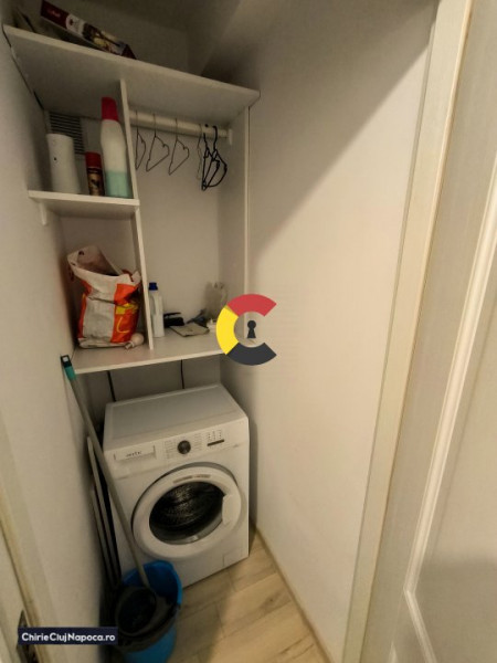 Apartament elegant cu 2 camere + balcon, vizavi de Parcul Central
