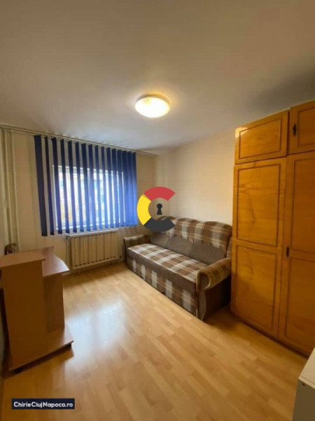 Ap cu 3 camere decomandate | zona Parc Babeș  - Plopilor