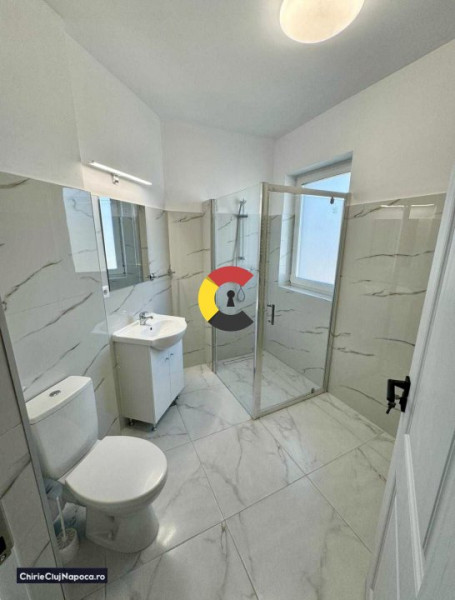 Apartament frumos cu 3 camere, 2 dormitoare