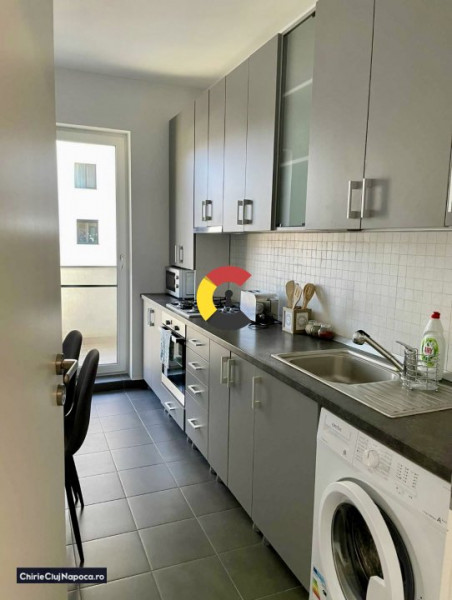 Apartament frumos cu 3 camere, 2 dormitoare, 2 bai, Calea Turzii