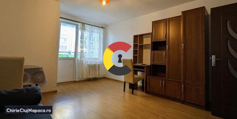 Garsoniera studenteasca zona Big Manastur, 3-4 statii de Cnetru