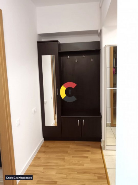 Living cu bucatarie si 2 dormitoare, in bloc nou,  la 15 minute de FSEGA!