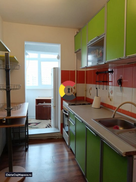 Apartament ideal ca si investiție - 2 camere decomandate - Zona McDonald's!