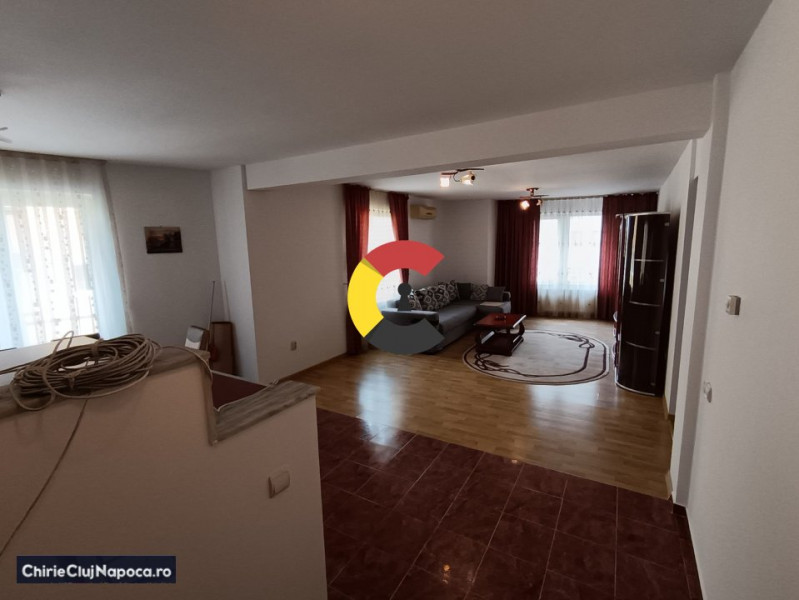Apartament spațios, recent renovat cu 3 camere, Cartier Gheorgheni 