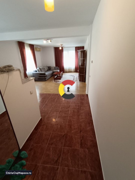 Apartament spațios, recent renovat cu 3 camere, Cartier Gheorgheni 