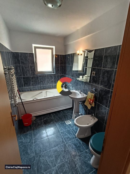 Apartament spațios, recent renovat cu 3 camere, Cartier Gheorgheni 