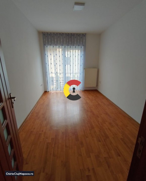 Parte Duplex pe două nivele în cartierul Manastur• Parțial mobilat 