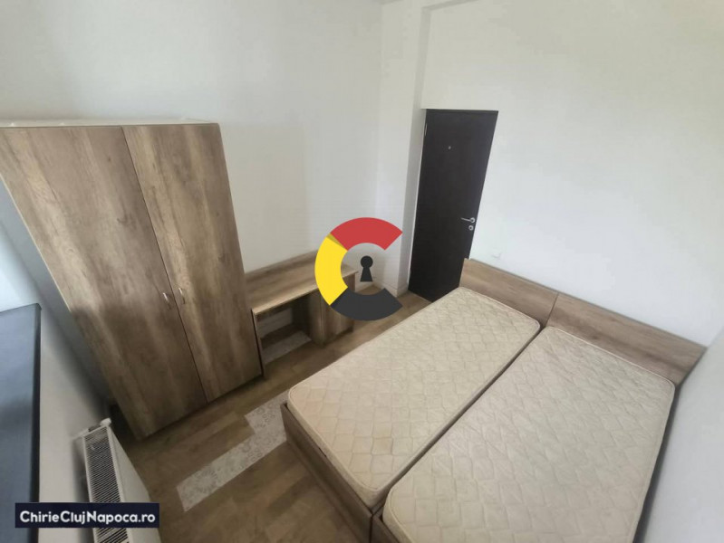 Ap cu 2 camere + curte proprie, bloc nou, parcare, str Margaului 