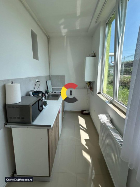 Ap. cu 2 camere + curte proprie, bloc nou, parcare, str Margaului 