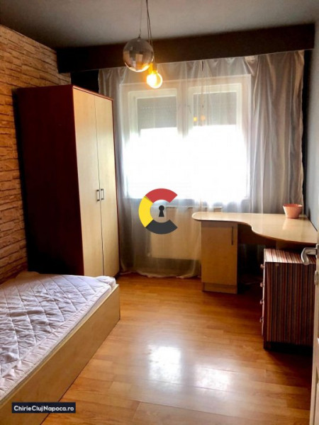 Apartament cu 3 camere decomandate in Manastur 