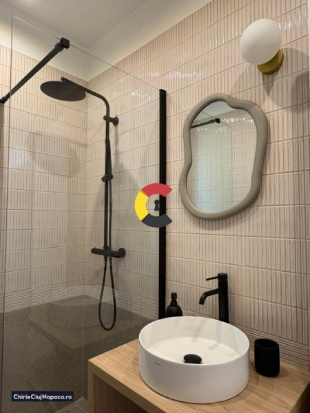 Apartament exclusivist la prima inchiriere, Adrei Muresanu!