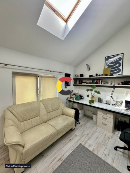 Casa de inchiriat, Semicentral, zona UBB