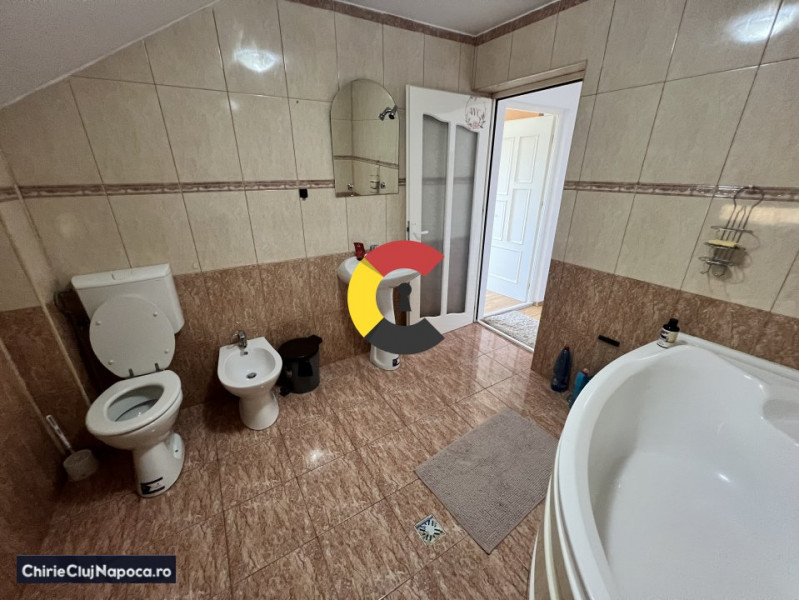 Casa/Vila cu curte faina in Someseni| cartier de case | curte 500mp |