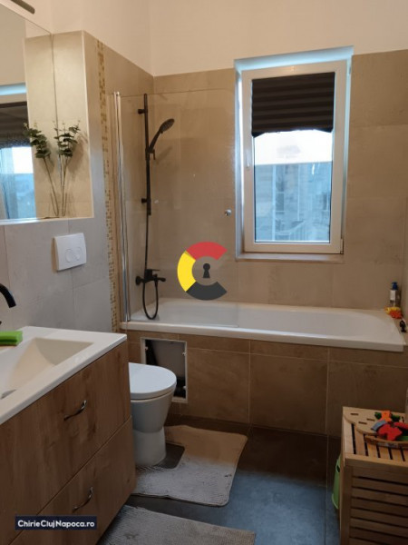 APARTAMENT FRUMOS CU 2 CAMERE IN TERRA GARDENS
