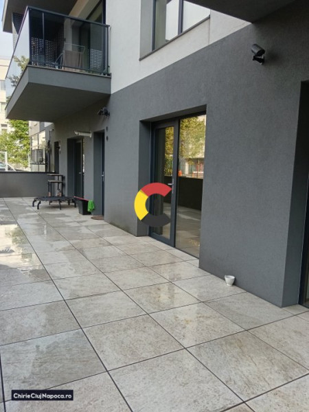 APARTAMENT PRETABIL PENTRU BIROURI -  ZONA PORSCHE ENGINEERING -  3 CAMERE