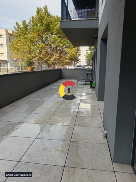 APARTAMENT PRETABIL PENTRU BIROURI -  ZONA PORSCHE ENGINEERING -  3 CAMERE