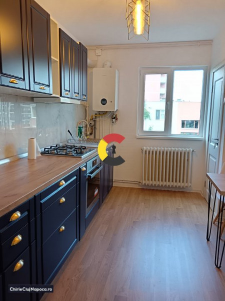 APARTAMENT CU 3 CAMERE ZONA USAMV/CENTRU - DECOMANDAT