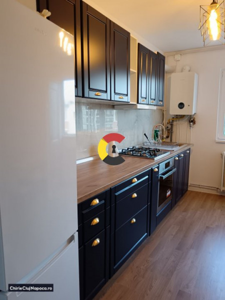 APARTAMENT CU 3 CAMERE ZONA USAMV/CENTRU - DECOMANDAT