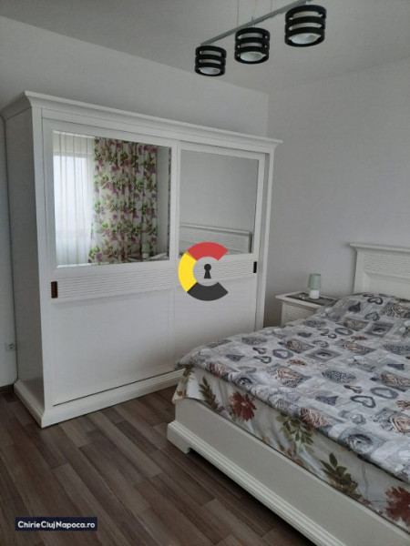 Ap. cu dormitor si living | zona Calea Turzii | parcare