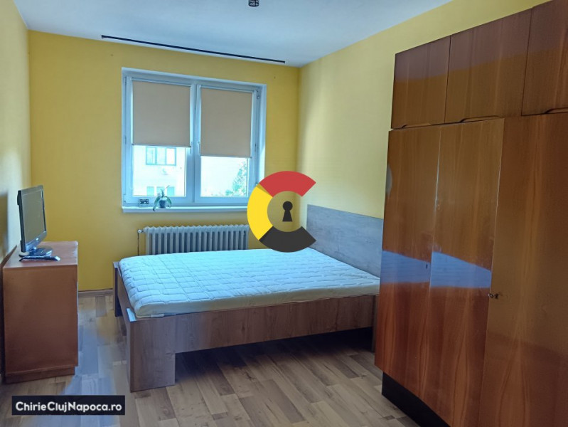 Apartamrent ideal studenti -  3 dormitare, 5 minute de FSEGA si Iulius MALL!
