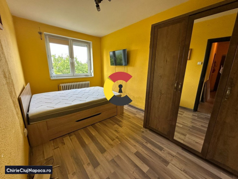 Apartamrent ideal studenti -  3 dormitare, 5 minute de FSEGA si Iulius MALL!