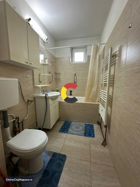 Apartamrent ideal studenti -  3 dormitare, 5 minute de FSEGA si Iulius MALL!