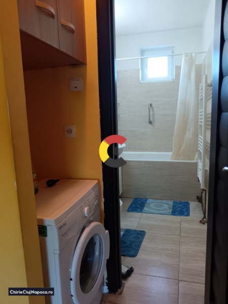 Apartamrent ideal studenti -  3 dormitare, 5 minute de FSEGA si Iulius MALL!
