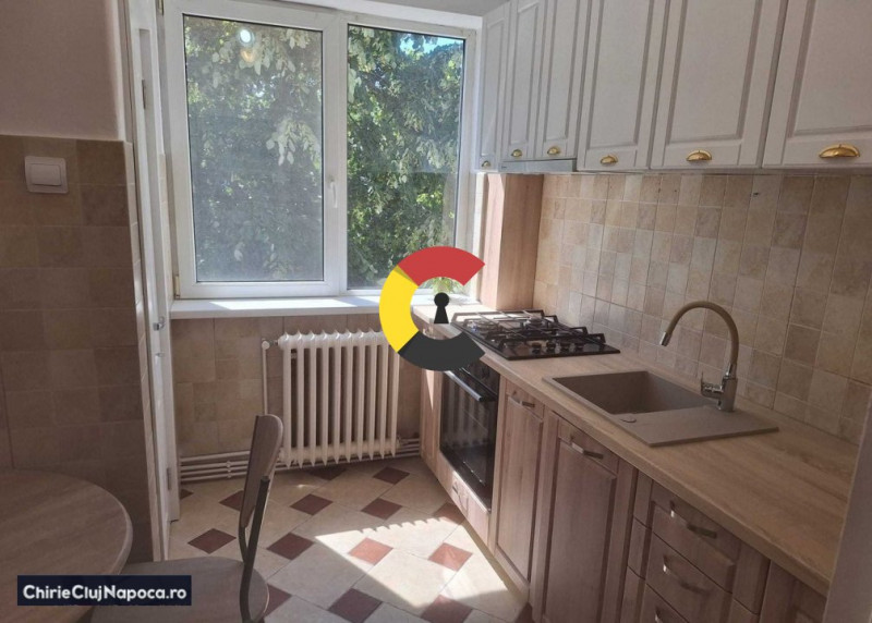 Apartament spațios cu 3 camere • Cartier Gheorgheni-Zona Iulius Mall
