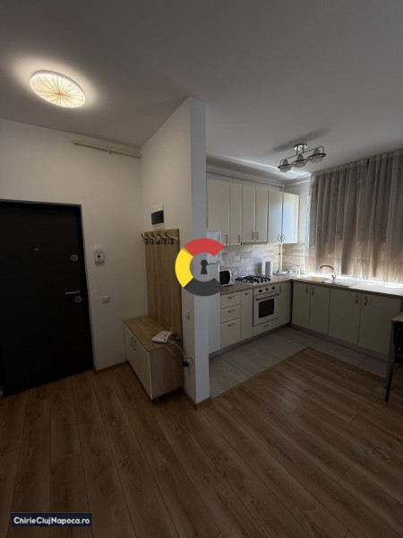 Ap cu living + nișă| parcare | zona semicentrală- Piața Mihai Viteazul