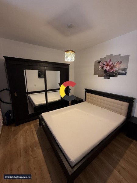 Ap cu living + nișă| parcare | zona semicentrală- Piața Mihai Viteazul
