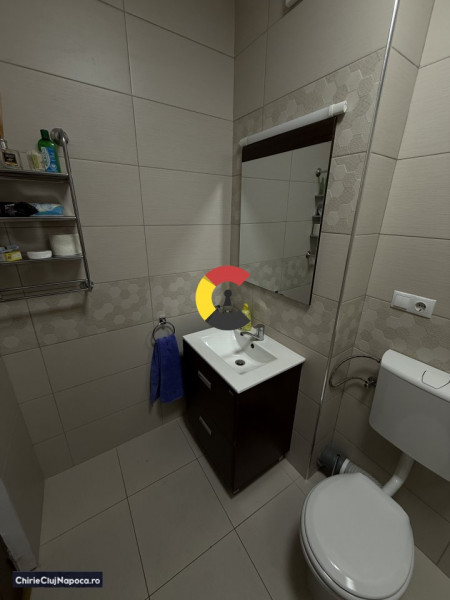 Ap cu living + nișă| parcare | zona semicentrală- Piața Mihai Viteazul