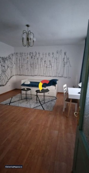 Casa individuală cu 2 camere în Centrul Orașului langa UMF